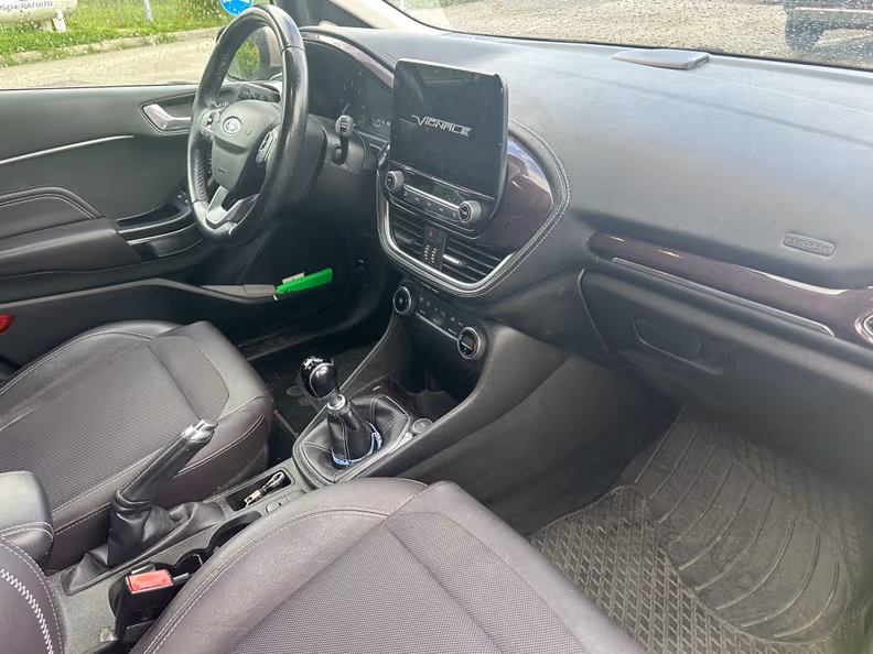 Ford Fiesta - 15