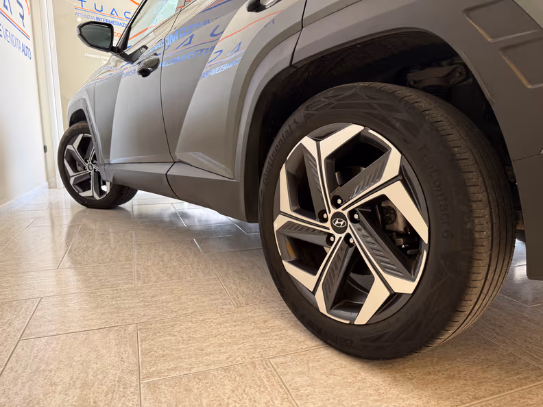 Hyundai Tucson - 10