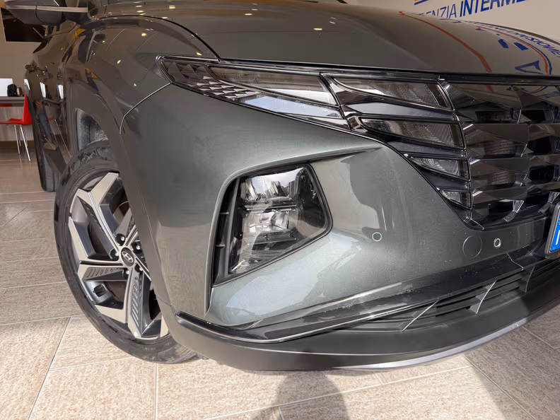 Hyundai Tucson - 11