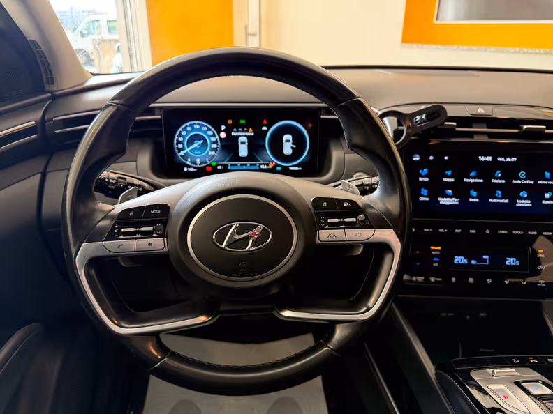 Hyundai Tucson - 16