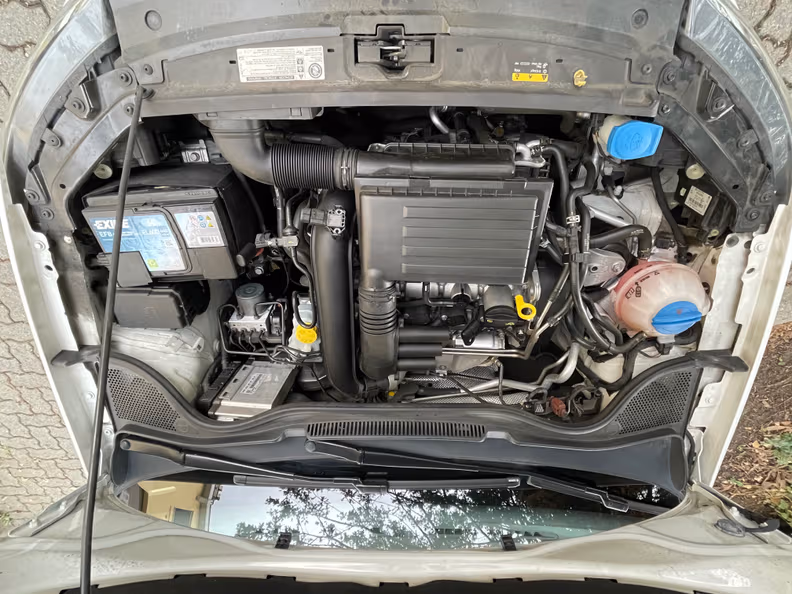 Volkswagen Polo - 9