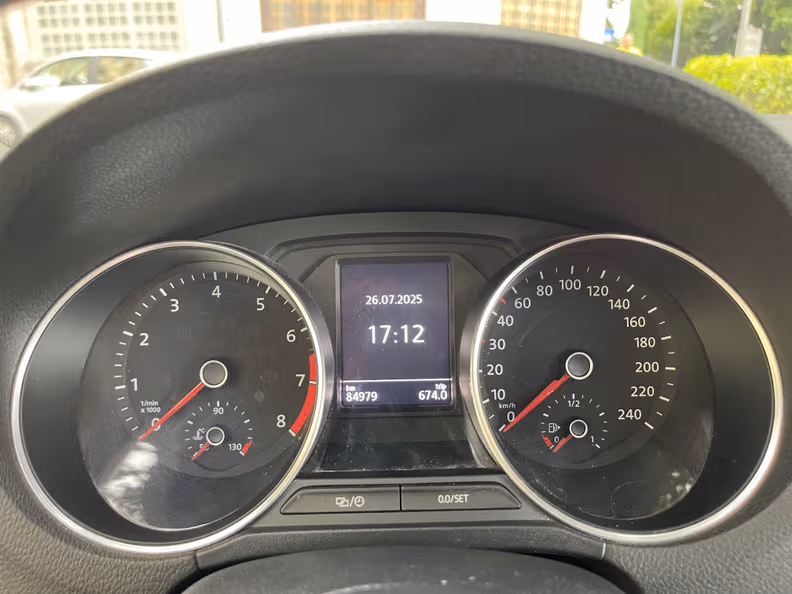 Volkswagen Polo - 11