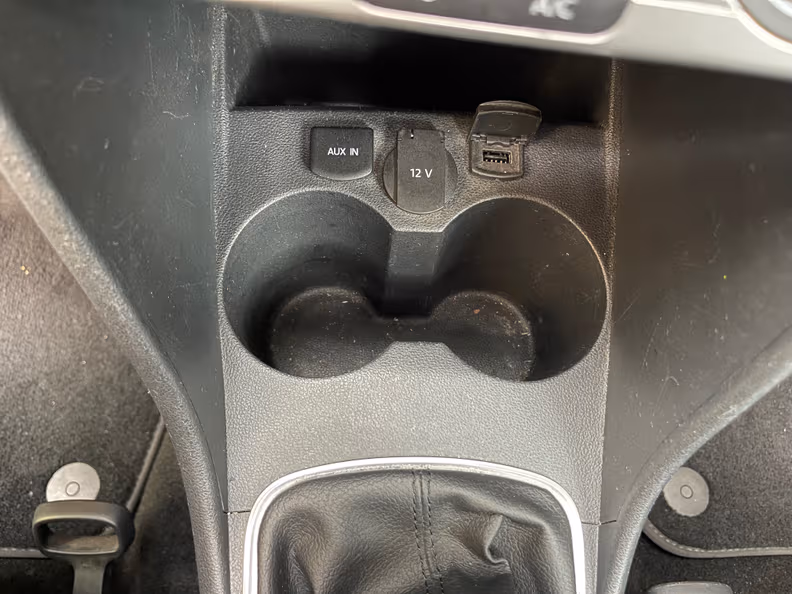 Volkswagen Polo - 18