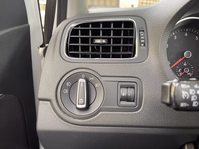 Volkswagen Polo - 22