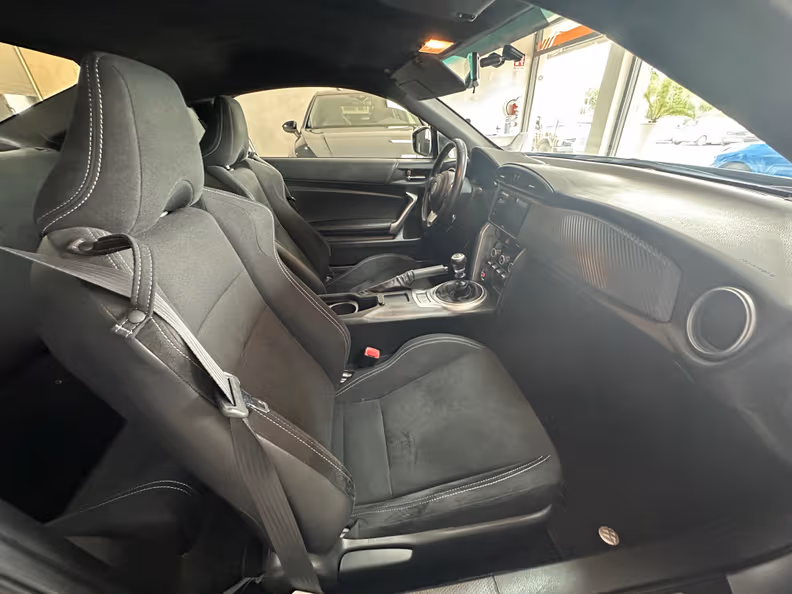 Toyota GT 86/GR 86 - 13