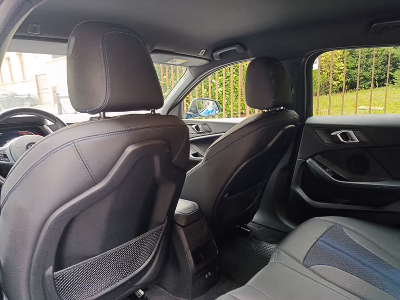 BMW 1 series - 18
