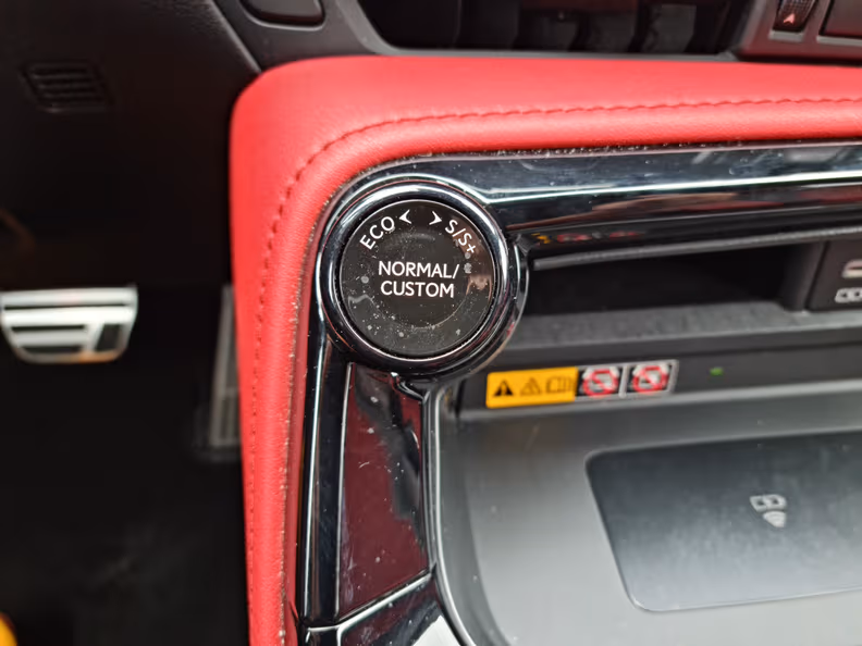 Lexus NX-Series - 35