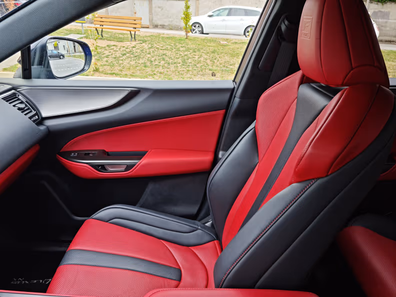 Lexus NX-Series - 37