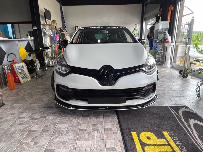 Renault Clio - 2