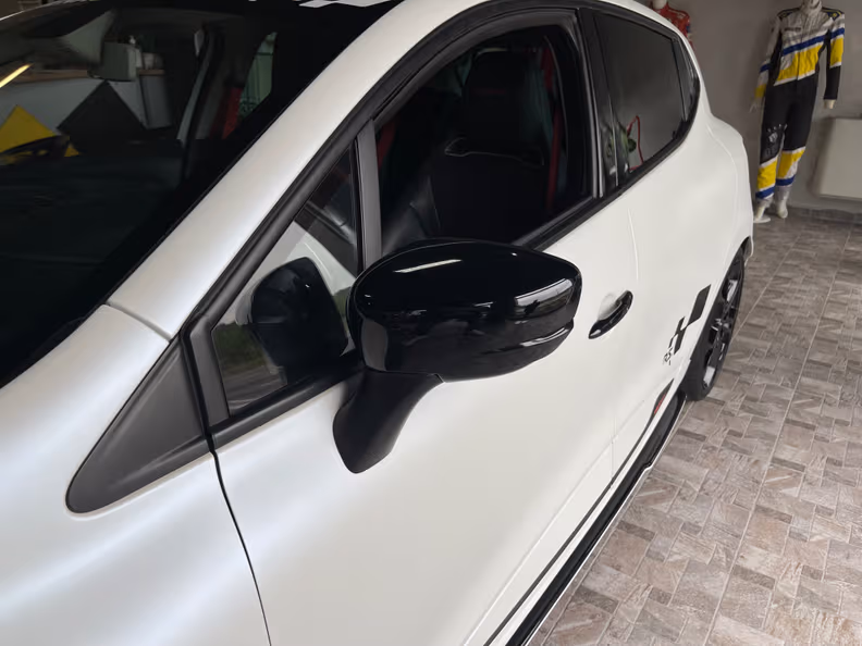 Renault Clio - 47