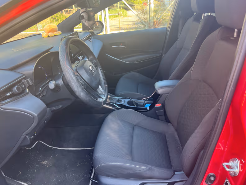Toyota Corolla - 17