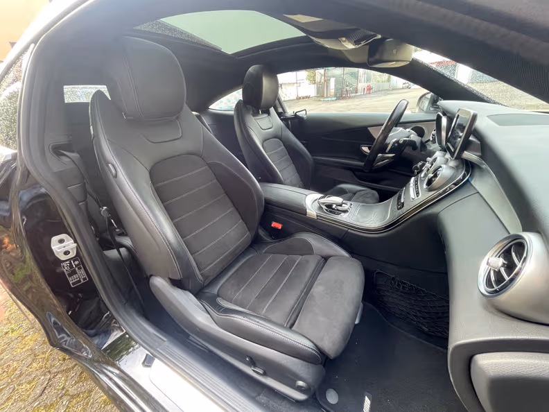 Mercedes-Benz C-Class - 30