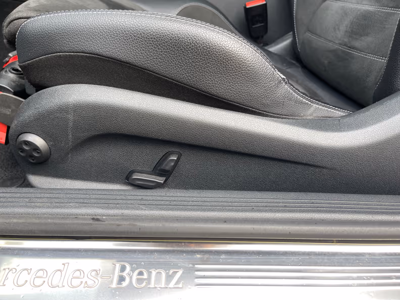 Mercedes-Benz C-Class - 34