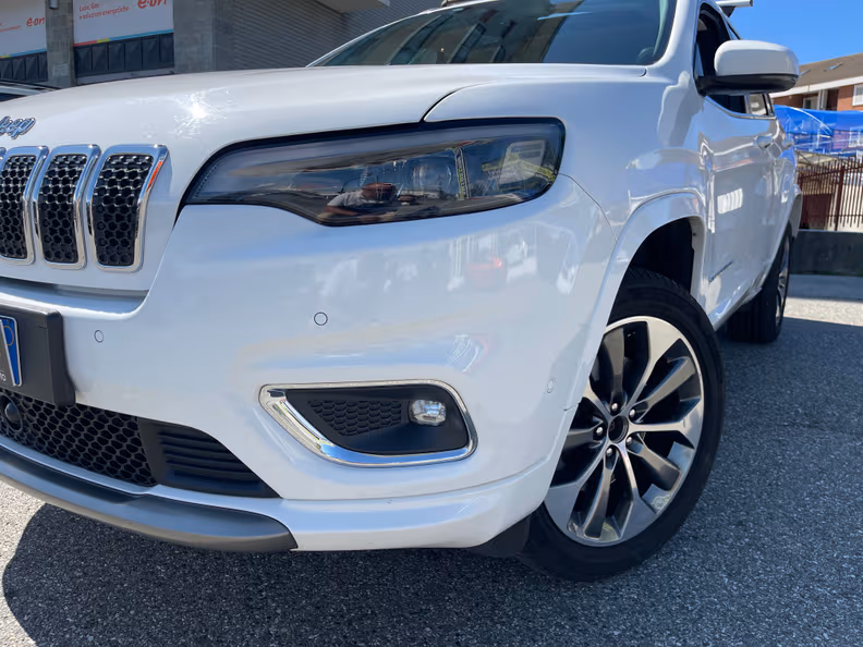 Jeep Cherokee - 39