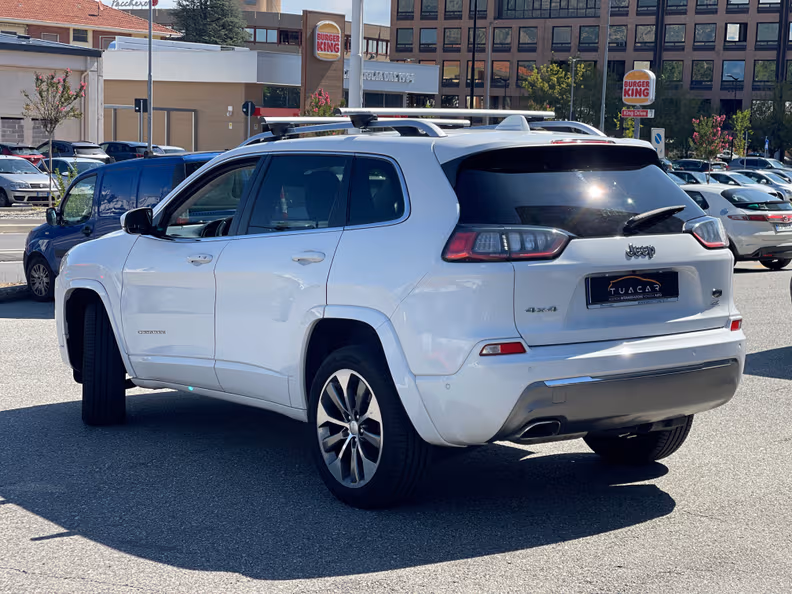 Jeep Cherokee - 5