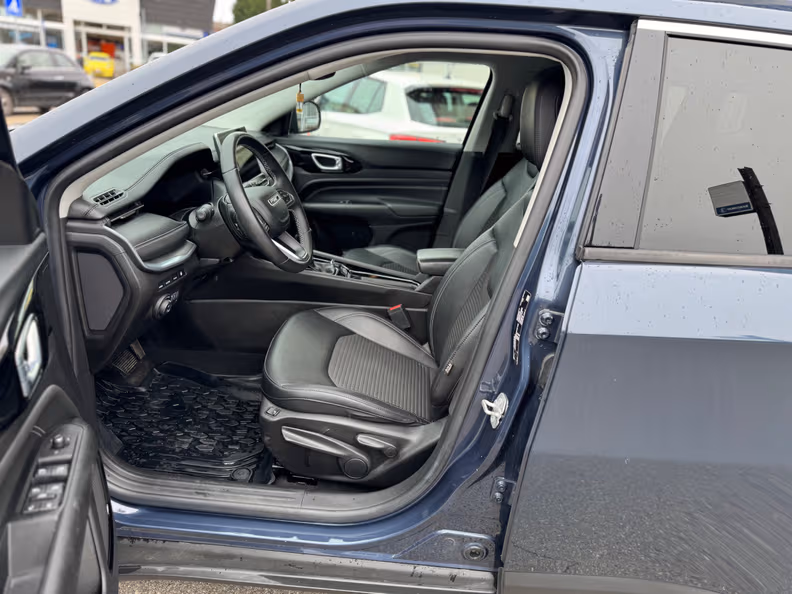 Jeep Compass - 13