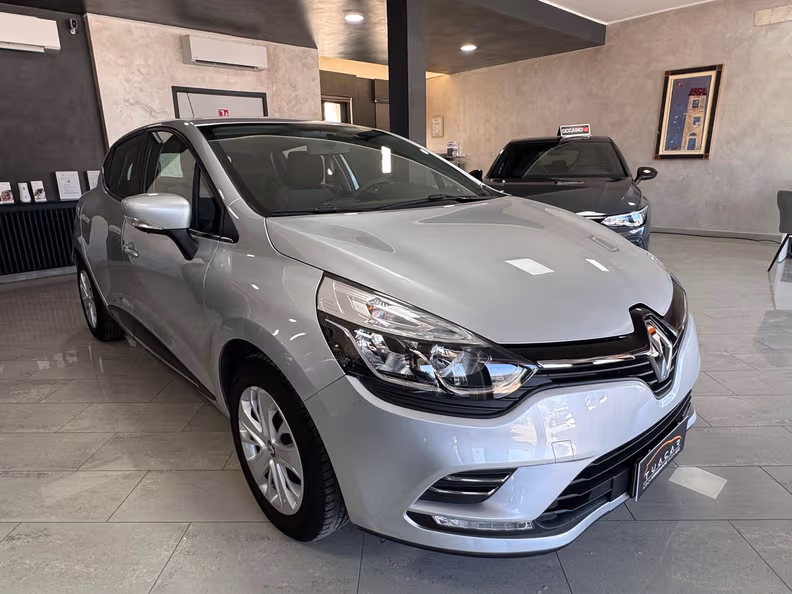 Renault Clio - 3