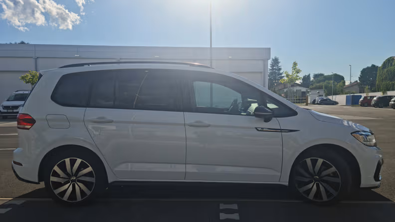 Volkswagen Touran - 5