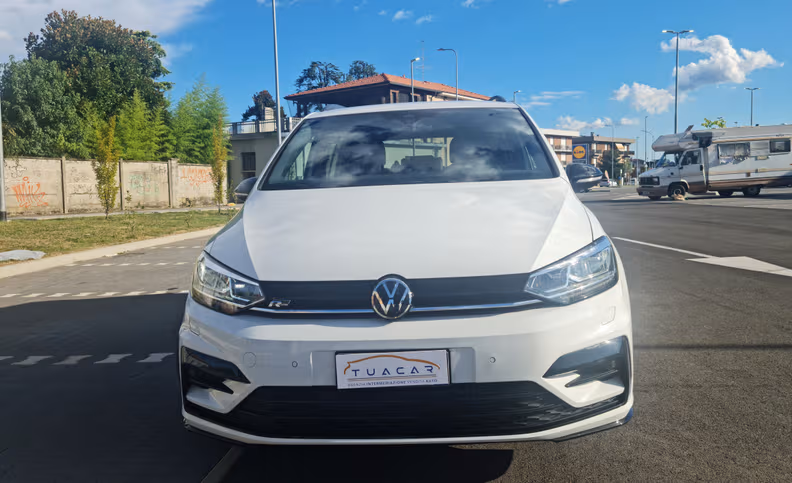 Volkswagen Touran - 2
