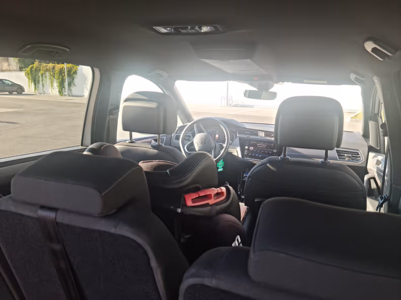 Volkswagen Touran - 23