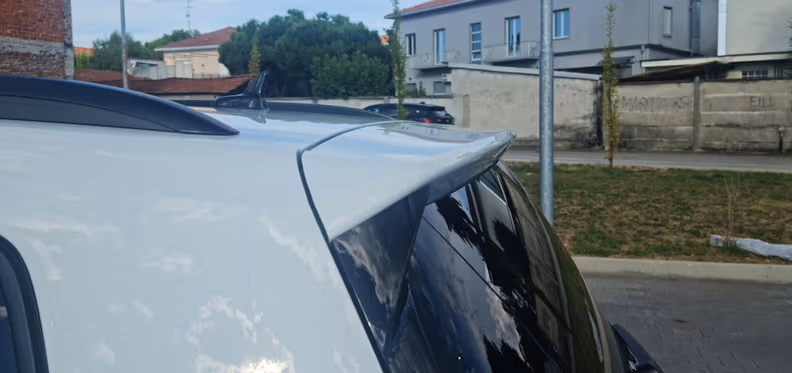 Volkswagen Touran - 11