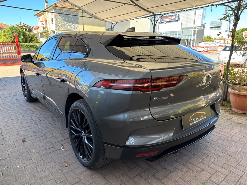 Jaguar I-Pace - 5