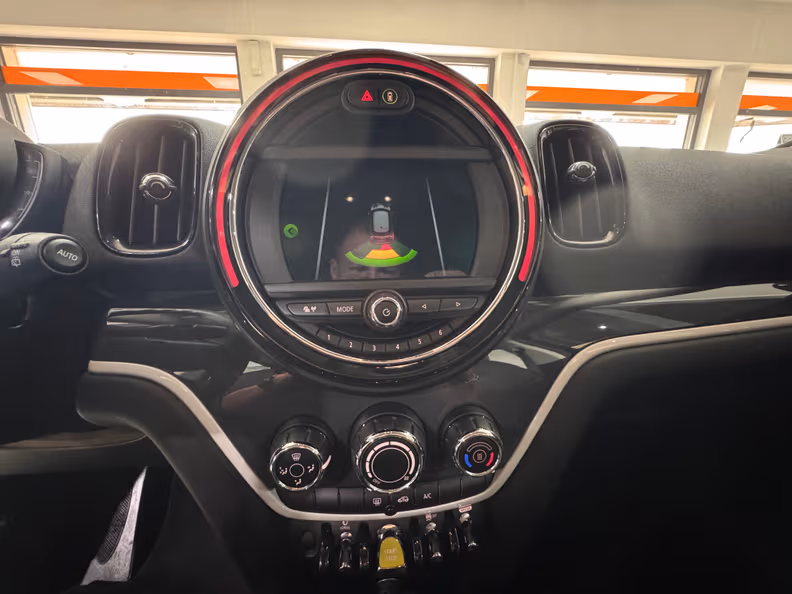 MINI Countryman - 8