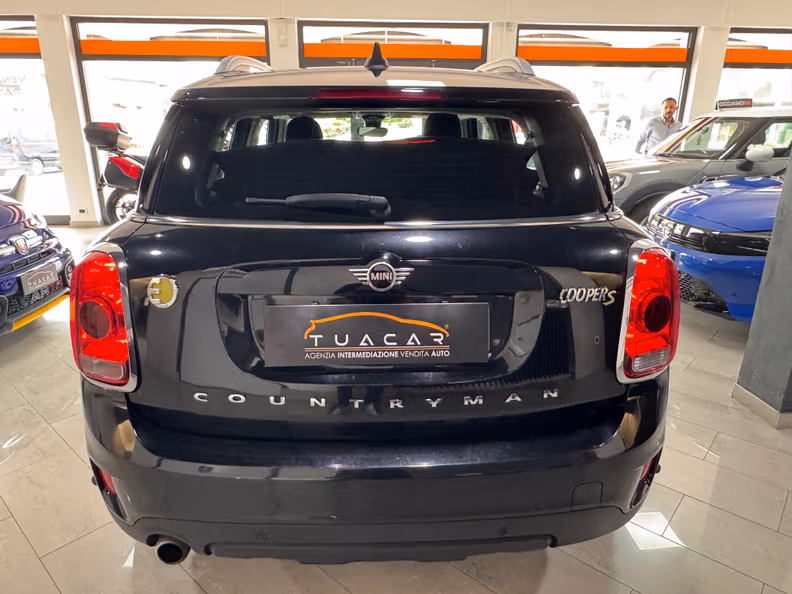 MINI Countryman - 4