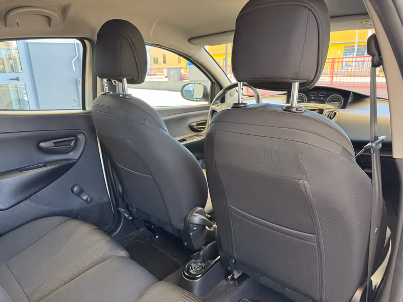 Lancia Ypsilon - 28