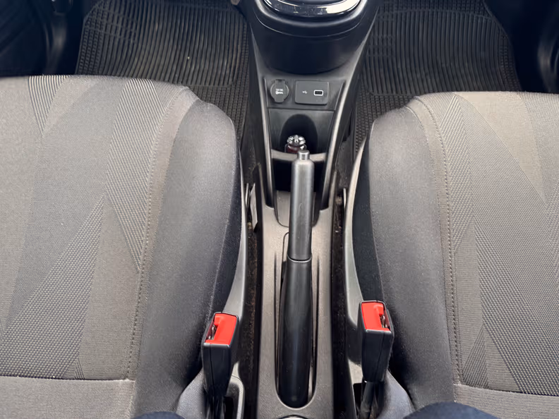 Lancia Ypsilon - 15