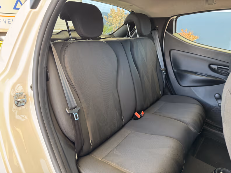 Lancia Ypsilon - 11