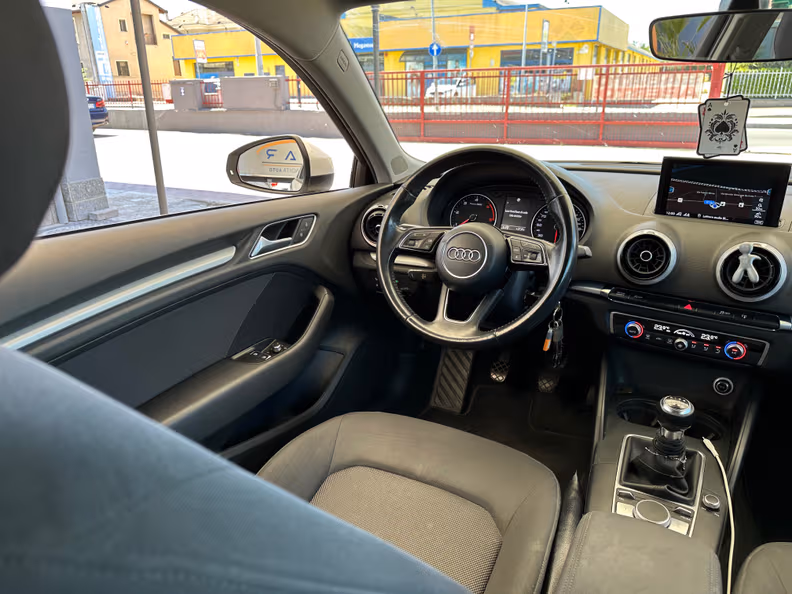 Audi A3 - 8