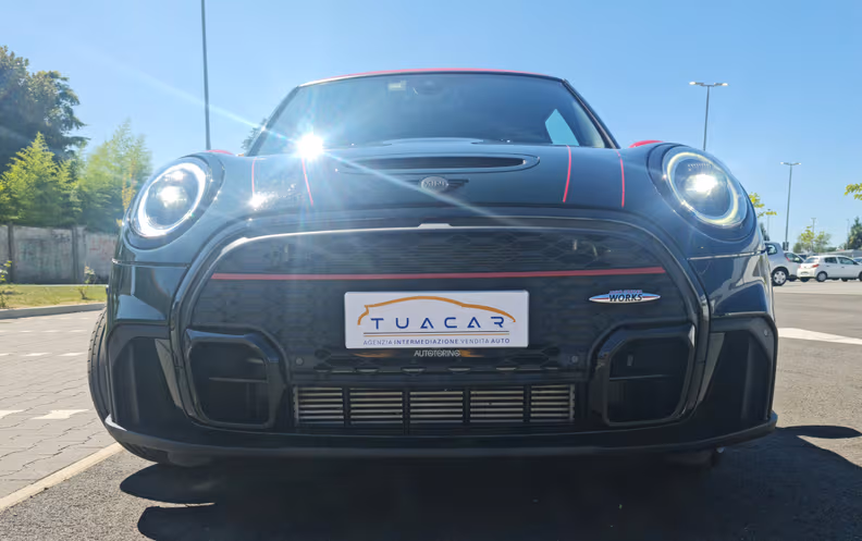 MINI 3-door / 5-door Hatch - 24