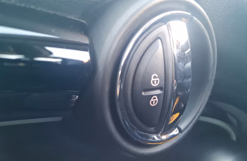 MINI 3-door / 5-door Hatch - 36