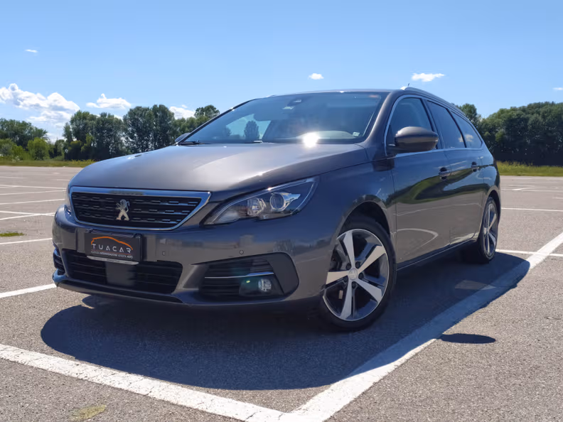 Peugeot 308 - 1