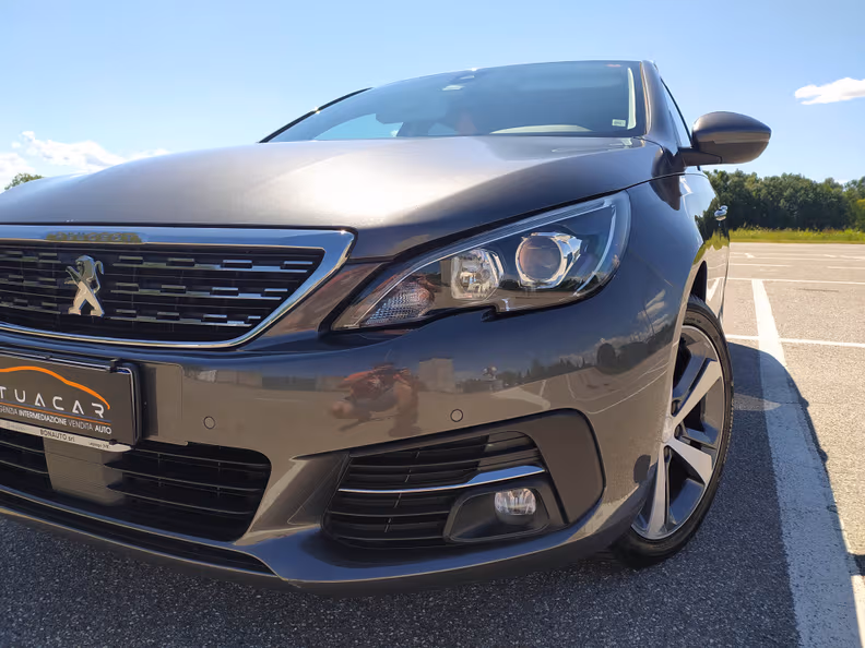 Peugeot 308 - 6