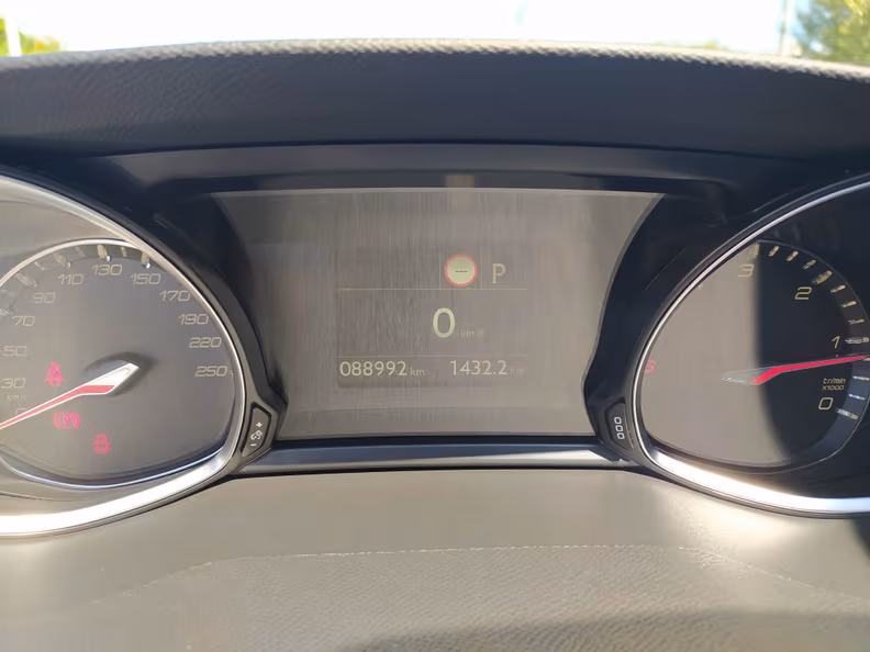 Peugeot 308 - 11