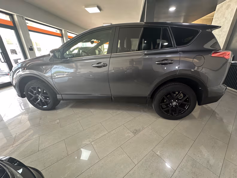 Toyota RAV 4 - 2