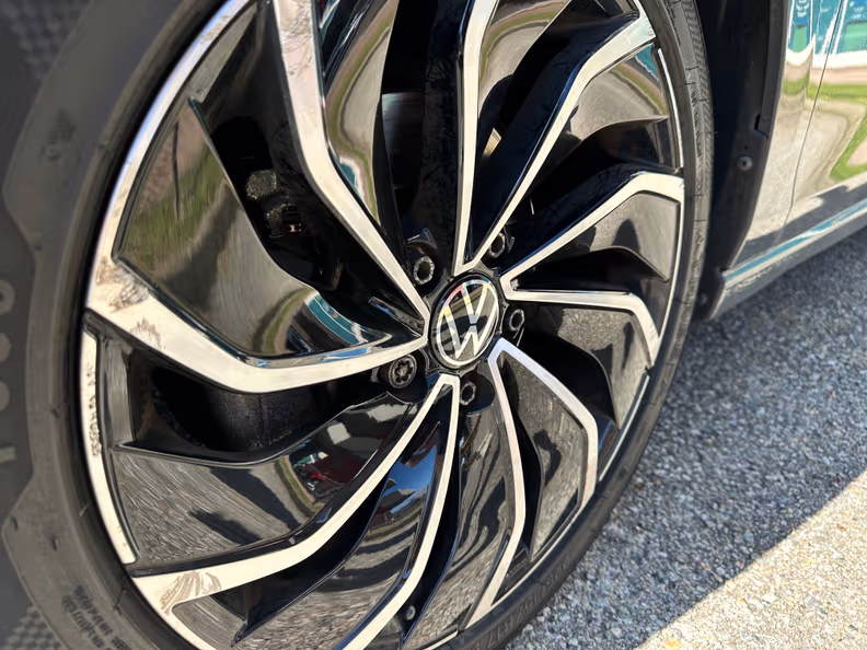 Volkswagen Golf - 21