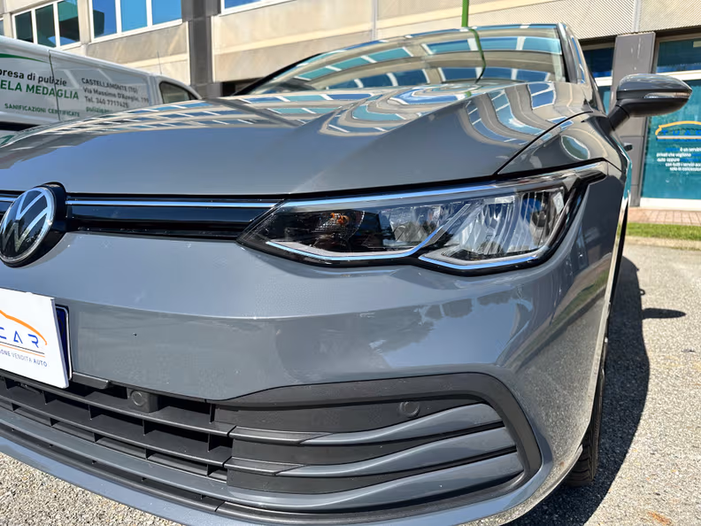 Volkswagen Golf - 17