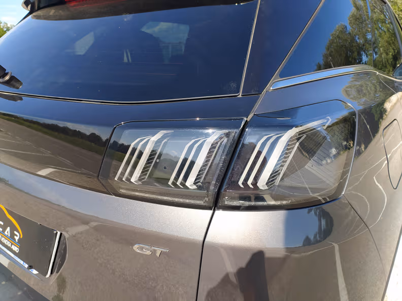 Peugeot 3008 - 18