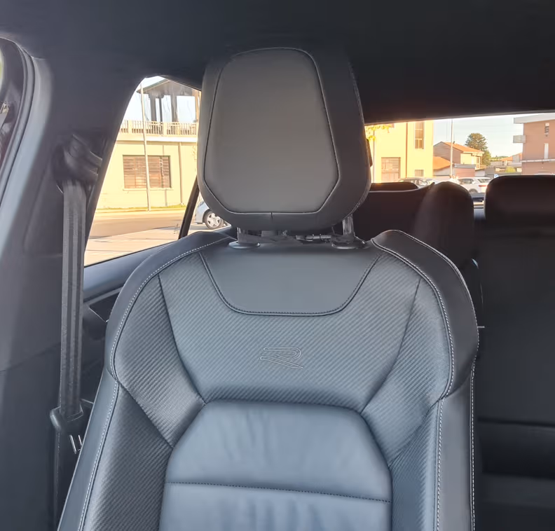 Volkswagen T-ROC - 51