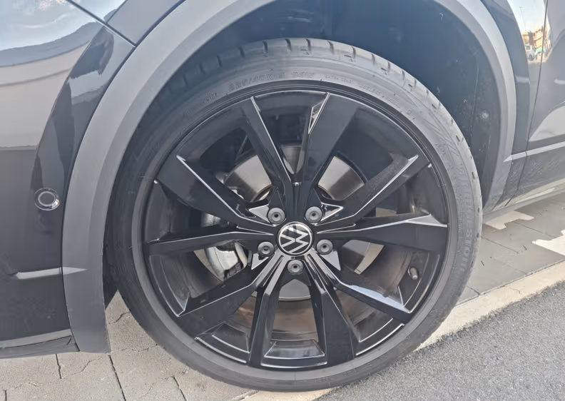 Volkswagen T-ROC - 23