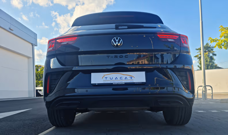 Volkswagen T-ROC - 17