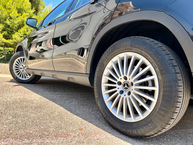 Mercedes-Benz GLA-Class - 10