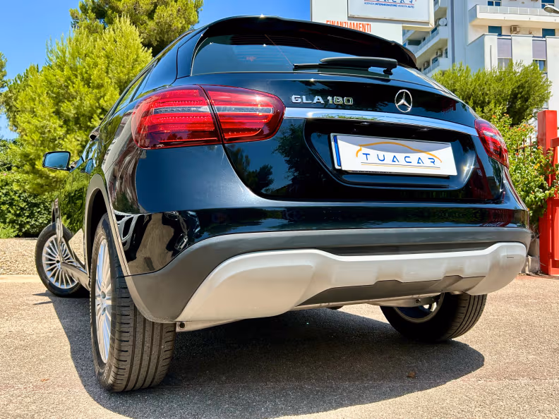 Mercedes-Benz GLA-Class - 7
