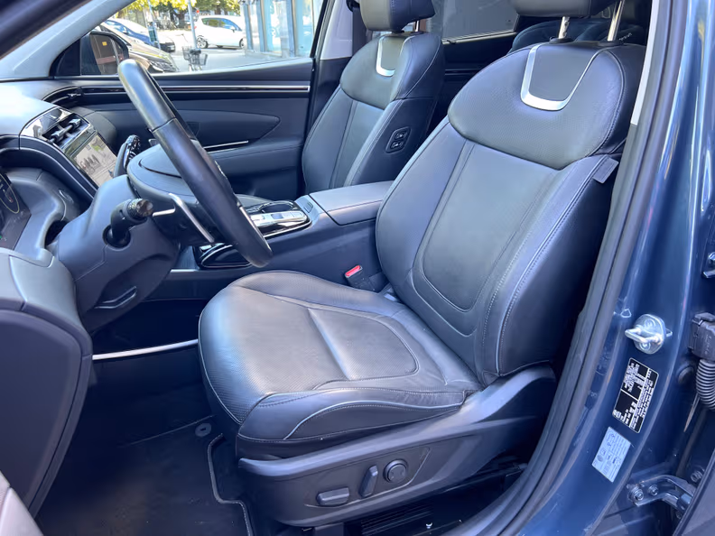 Hyundai Tucson - 11