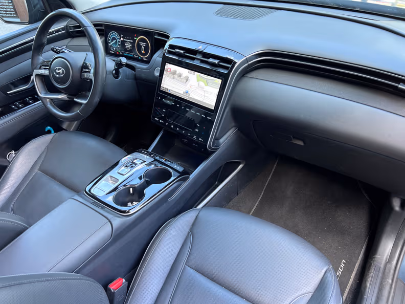 Hyundai Tucson - 10