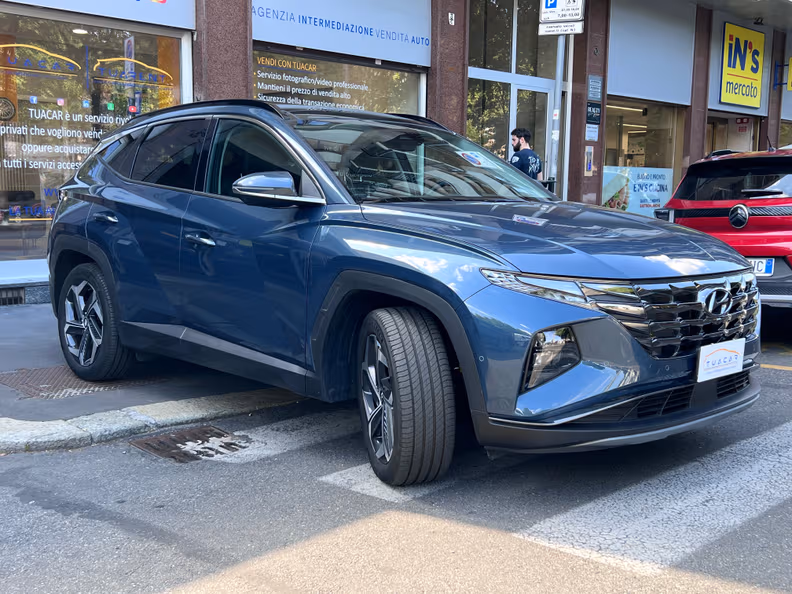 Hyundai Tucson - 4