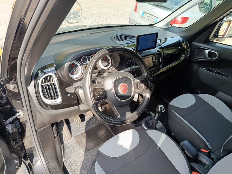 Fiat 500L - 12